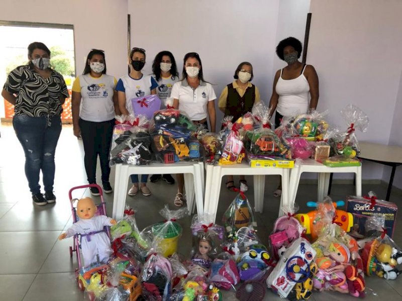 Dia das Crianças. Doações de Brinquedos para a Creche Divina Providência em São Carlos