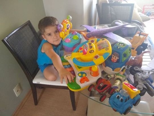 Dia das Crianças. Doações de Brinquedos para a Creche Divina Providência em São Carlos
