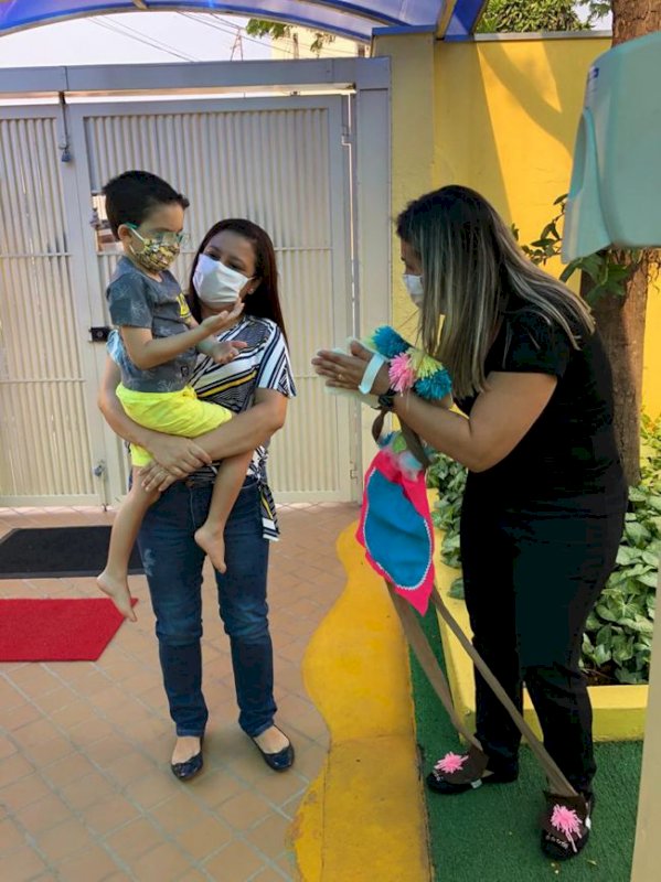 Dia das crianças na Educação Infantil e entrega dos kits para o Fundamental 1 - São Carlos