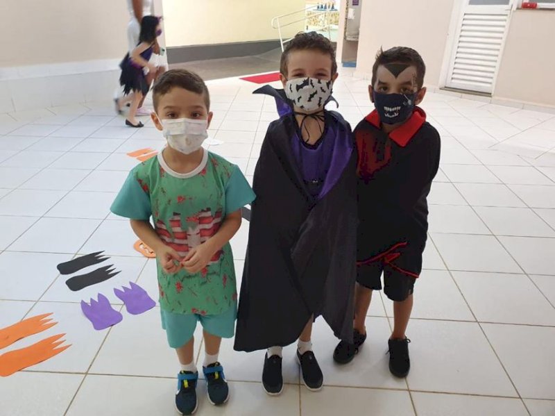 Halloween na Educação Infantil. Retomada gradativa das atividades presenciais.