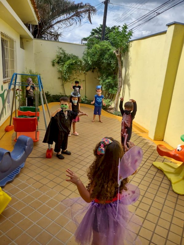 Halloween na Educação Infantil. Retomada gradativa das atividades presenciais.