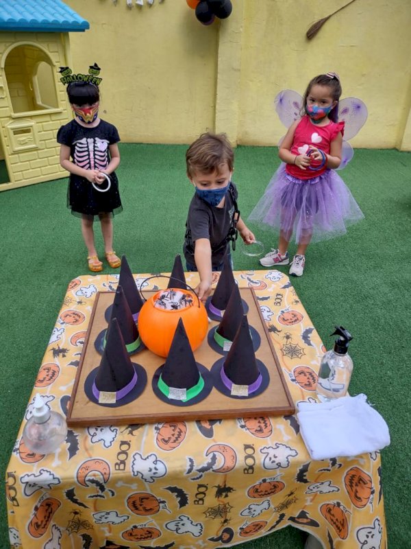 Halloween na Educação Infantil. Retomada gradativa das atividades presenciais.