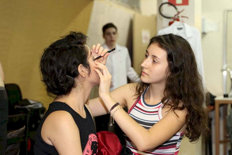 Teatro - As Malcriadas