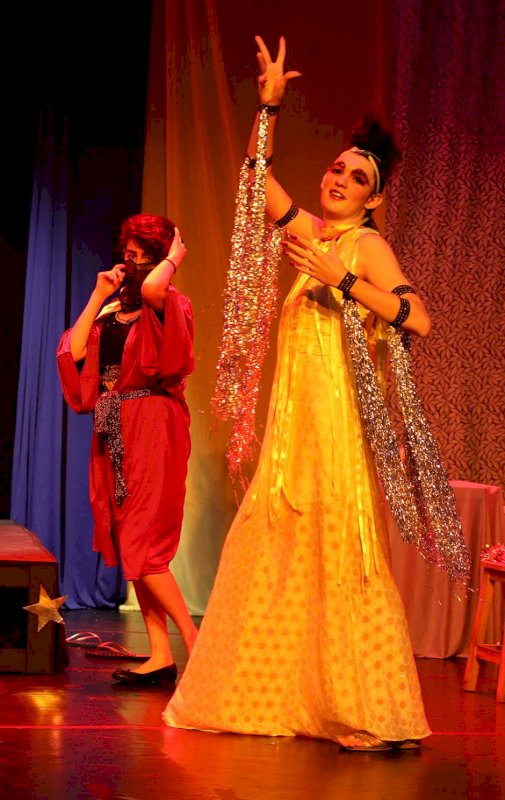 Teatro - As Malcriadas