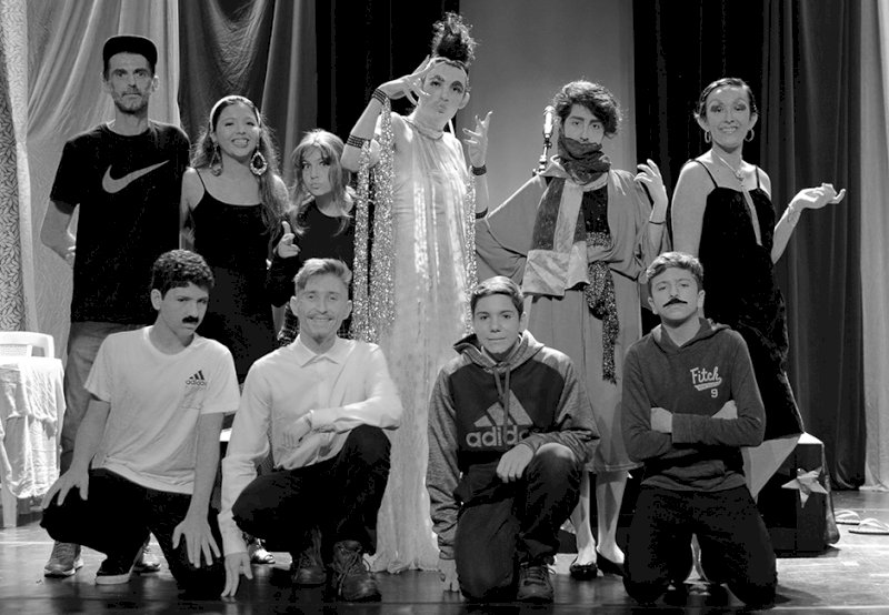 Teatro - As Malcriadas